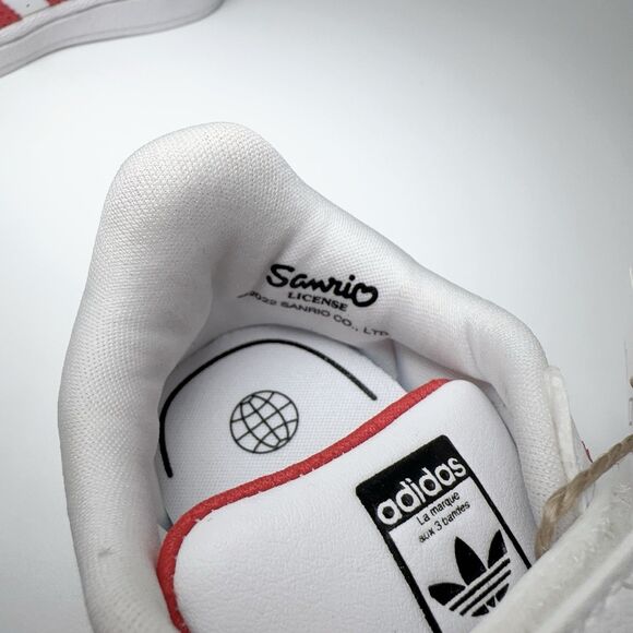 Adidas x hello Kitty Superstar CF1 GV8863 White Red 4K 19 3K Toddler Sneaker - Picture 4 of 12